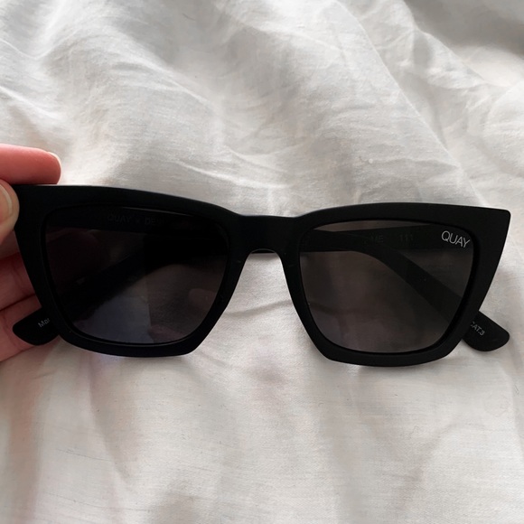 Quay Australia Black Sunglasses - Picture 12 of 13